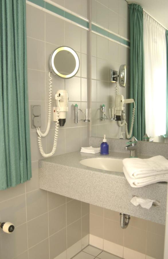 Hotel Spiegel Кельн Екстер'єр фото