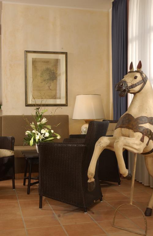 Hotel Spiegel Кельн Екстер'єр фото
