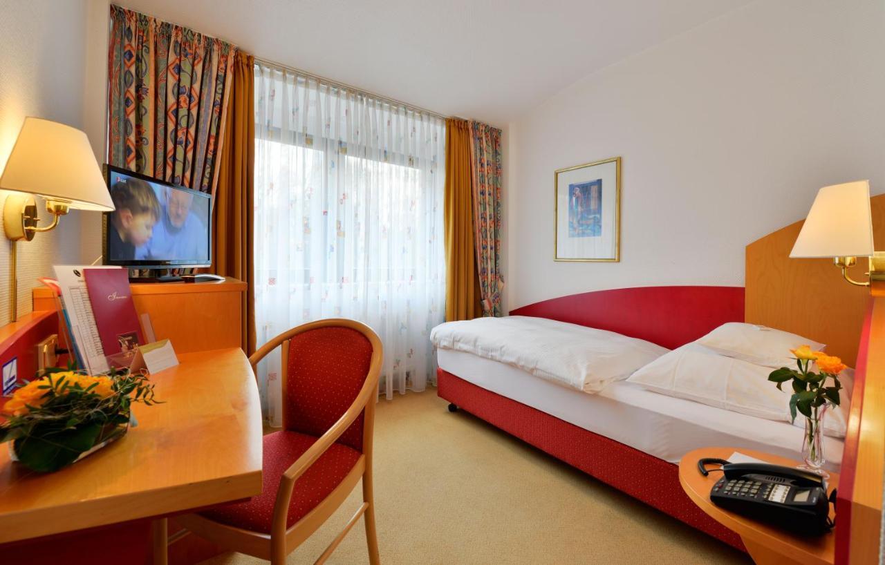 Hotel Spiegel Кельн Екстер'єр фото