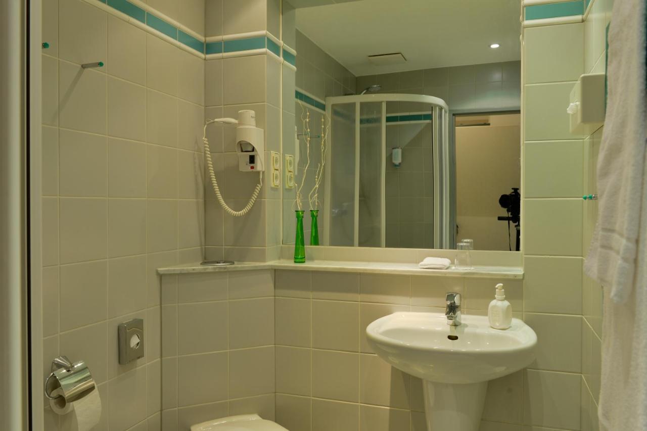 Hotel Spiegel Кельн Екстер'єр фото